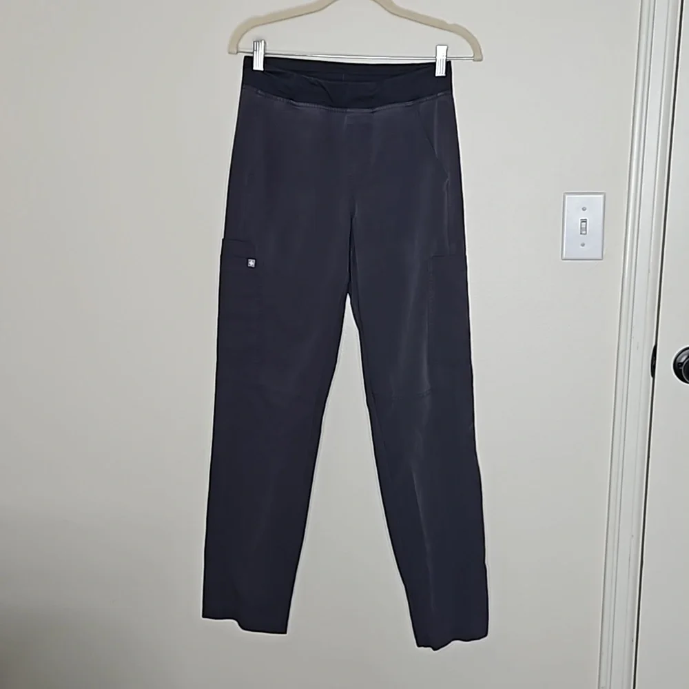 Figs Axim Cargo Scrub Pants Size XS